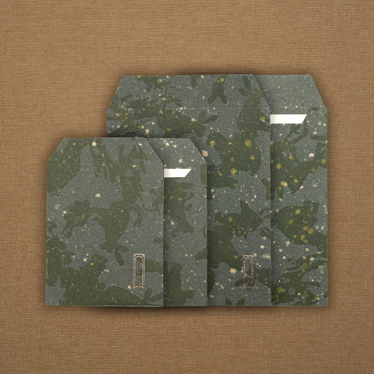 GREEN ENVELOPE/ENVELOPPE VERTE
